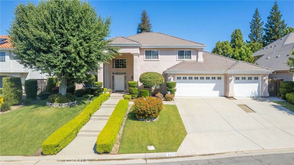 860 E Dartmouth, Fresno, CA 93730