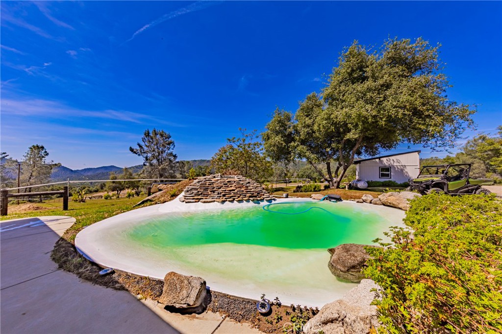 43980 Highway 49, Ahwahnee, CA 93601