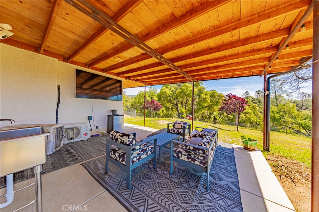43980 Highway 49, Ahwahnee, CA 93601