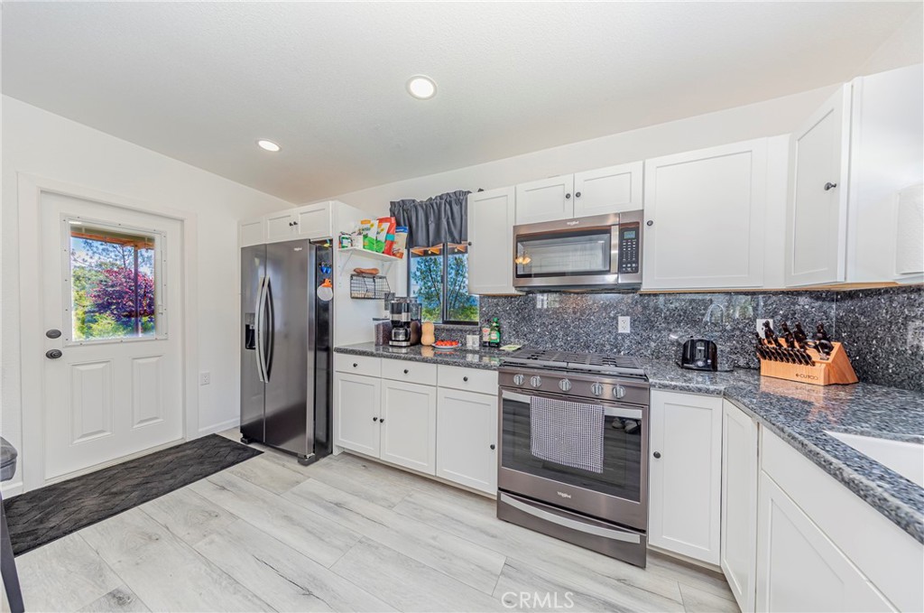 43980 Highway 49, Ahwahnee, CA 93601