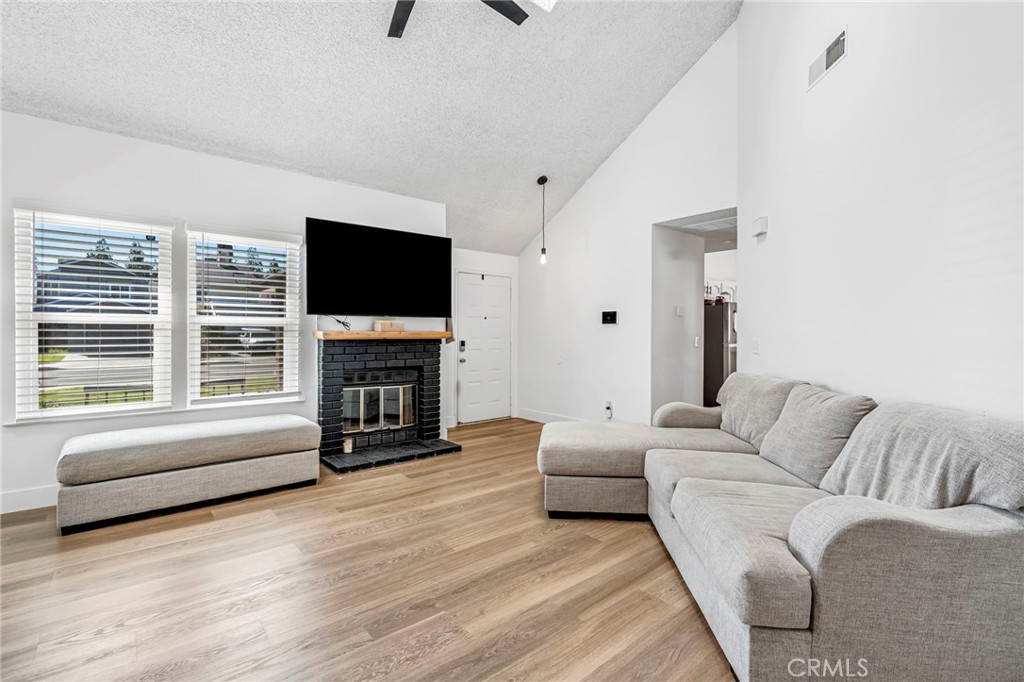 3656 W Harvard, Fresno, CA 93722