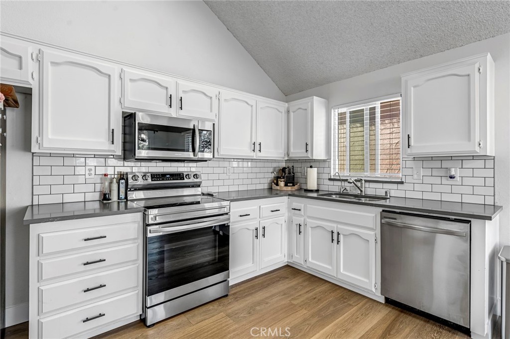 3656 W Harvard, Fresno, CA 93722