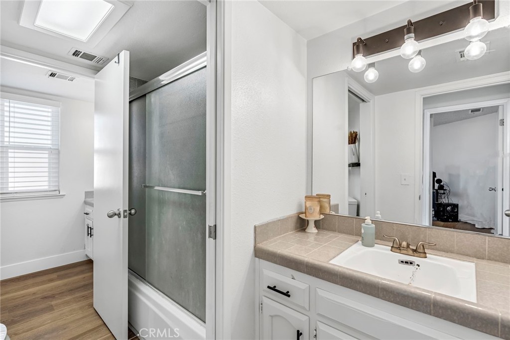 3656 W Harvard, Fresno, CA 93722