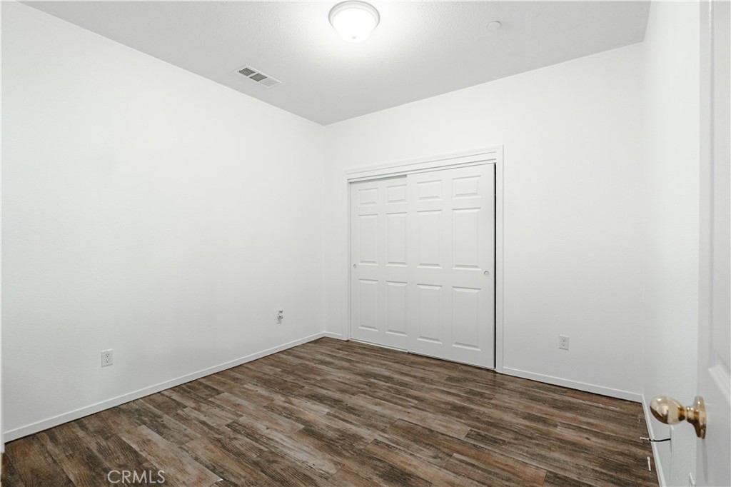 7443 Ensminger, Visalia, CA 93291