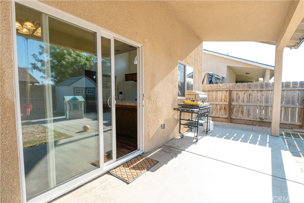 7443 Ensminger, Visalia, CA 93291