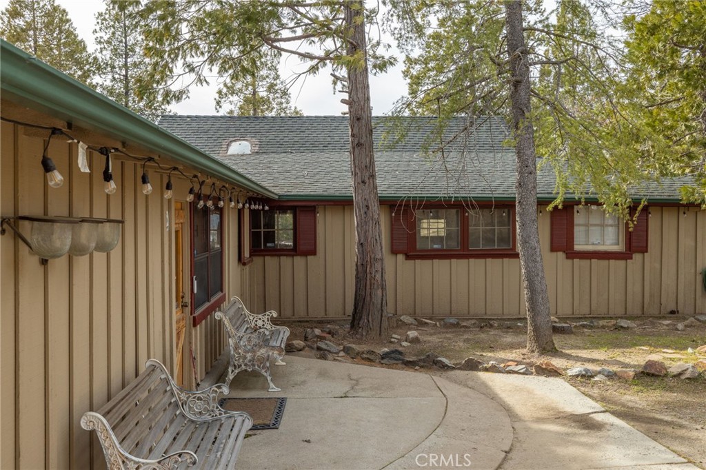 39173 Ski Slope, Bass Lake, CA 93604