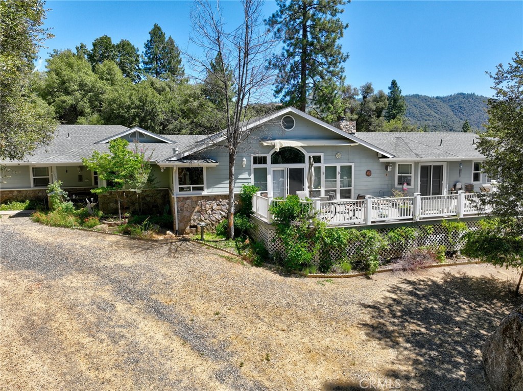 44550 Windsong Way, Ahwahnee, CA 93601