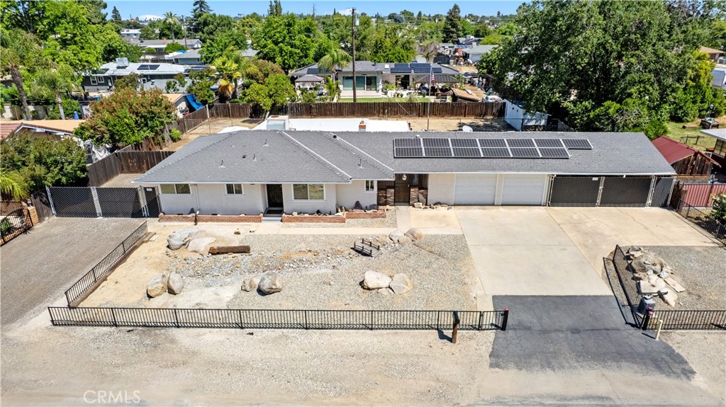 5431 E Indianapolis, Fresno, CA 93727