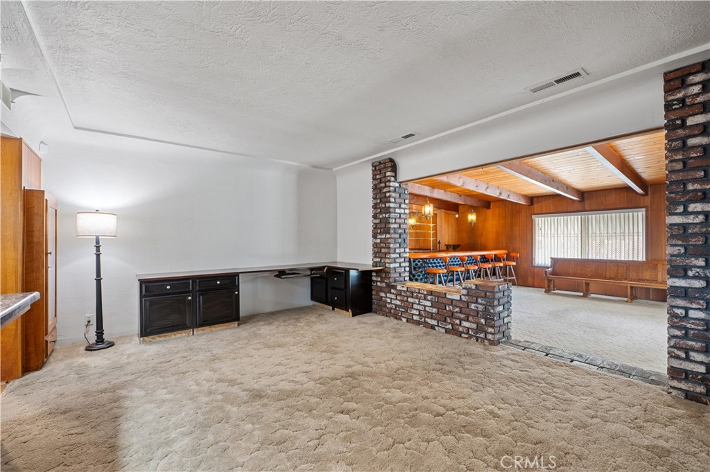 5431 E Indianapolis, Fresno, CA 93727