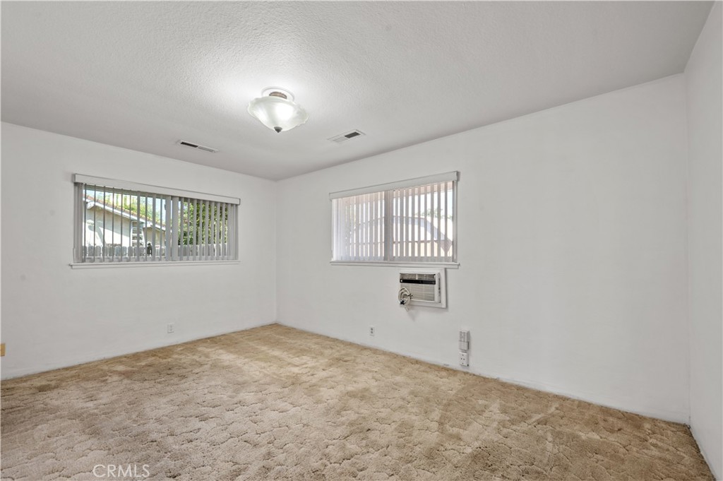 5431 E Indianapolis, Fresno, CA 93727