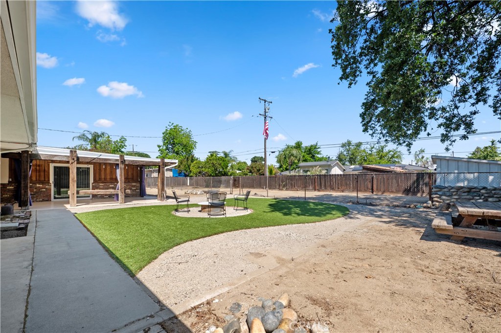 5431 E Indianapolis, Fresno, CA 93727