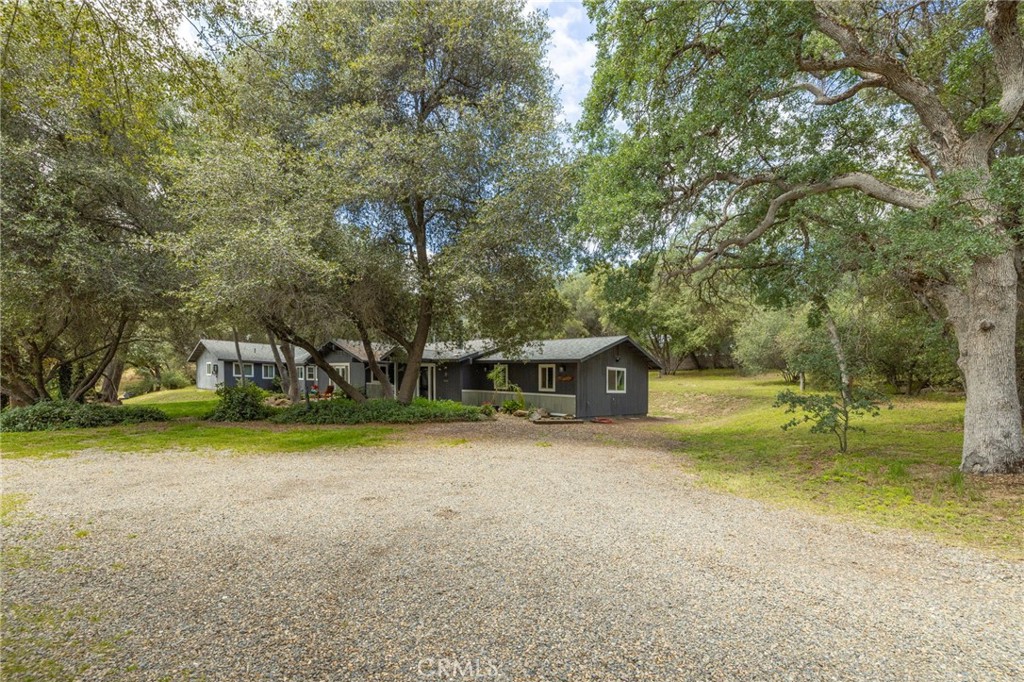 46320 Oonay Nation Rd, Coarsegold, CA 93614