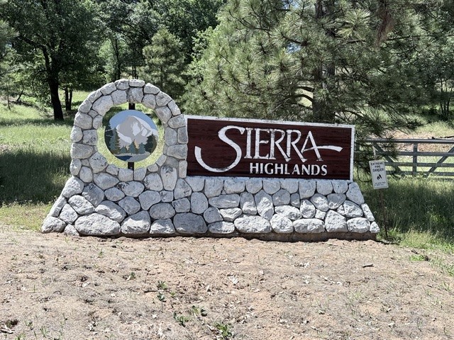34914 Sneezeweed Ln, North Fork, CA 93643