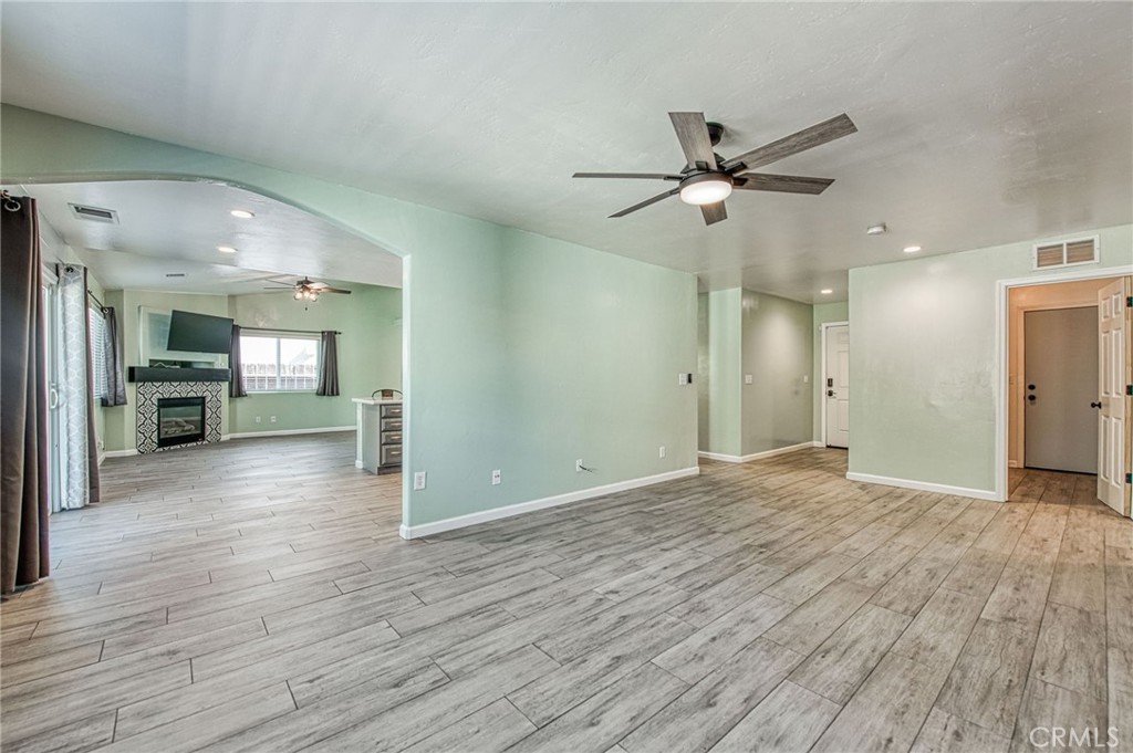 3673 N Denali, Fresno, CA 93727