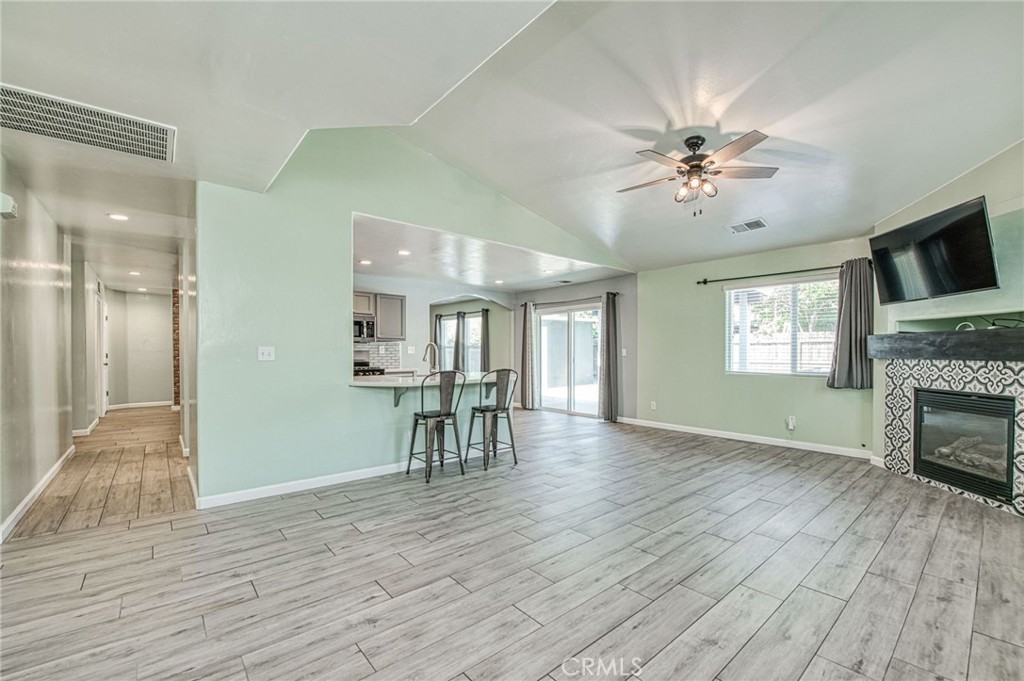 3673 N Denali, Fresno, CA 93727