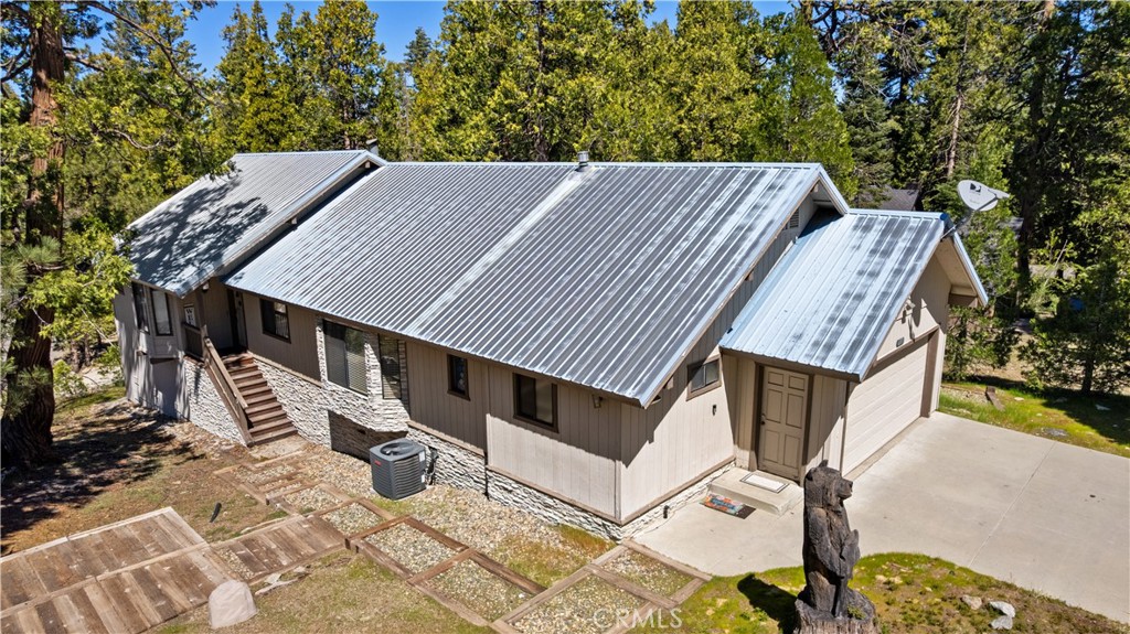 40971 Woodridge, Shaver Lake, CA 93664