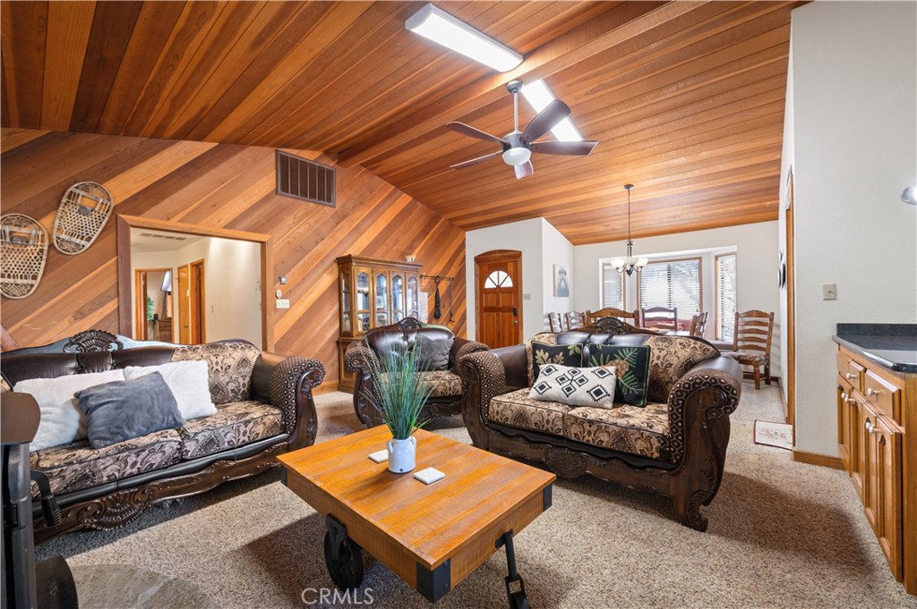40971 Woodridge, Shaver Lake, CA 93664