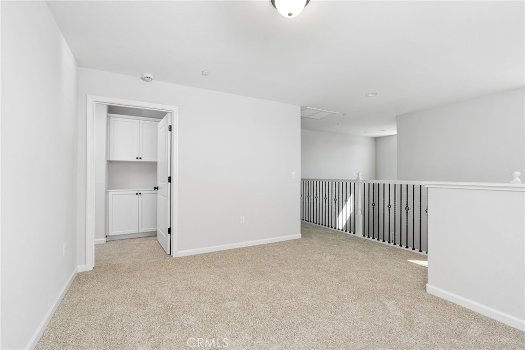1266 S Talus Way, Madera, CA 93636