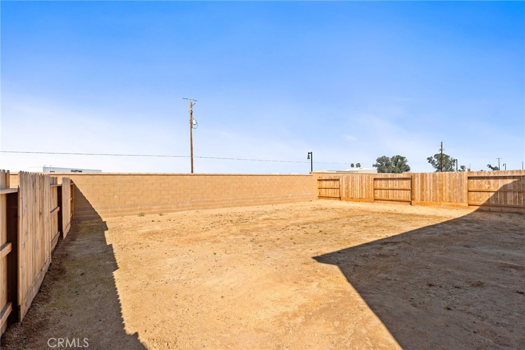 1266 S Talus Way, Madera, CA 93636