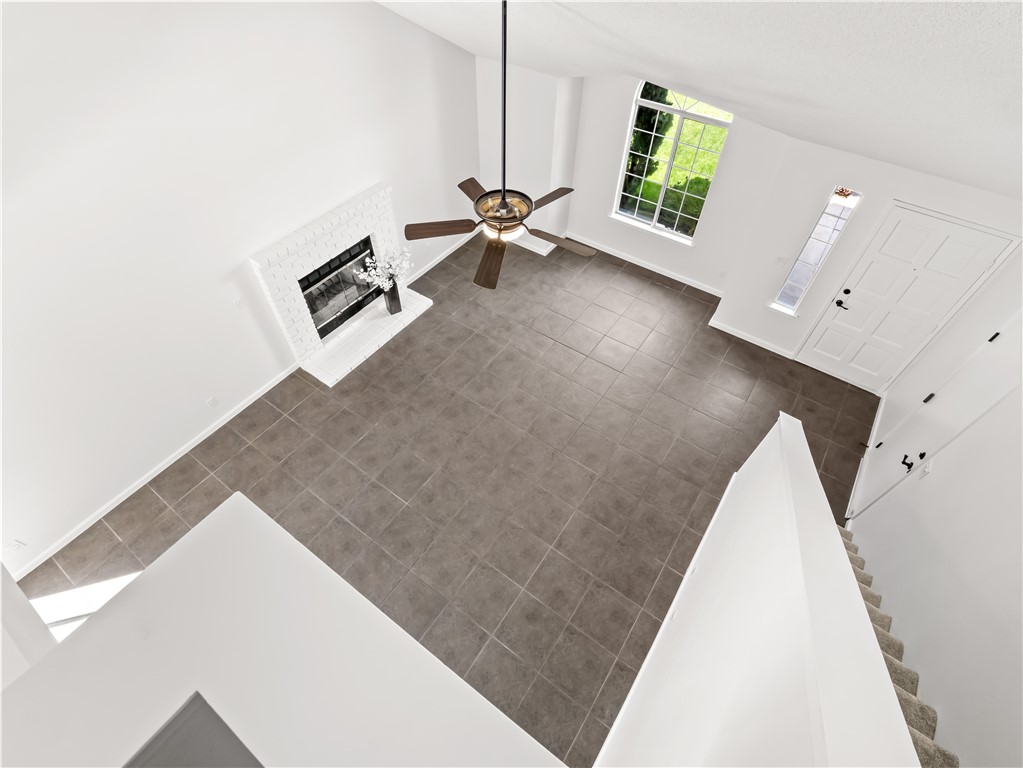1631 E Deyoung, Fresno, CA 93720