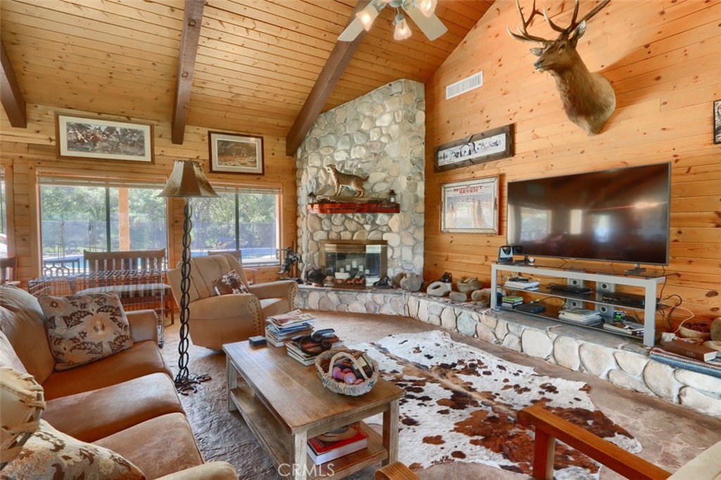 32028 Cattle Way, Coarsegold, CA 93614