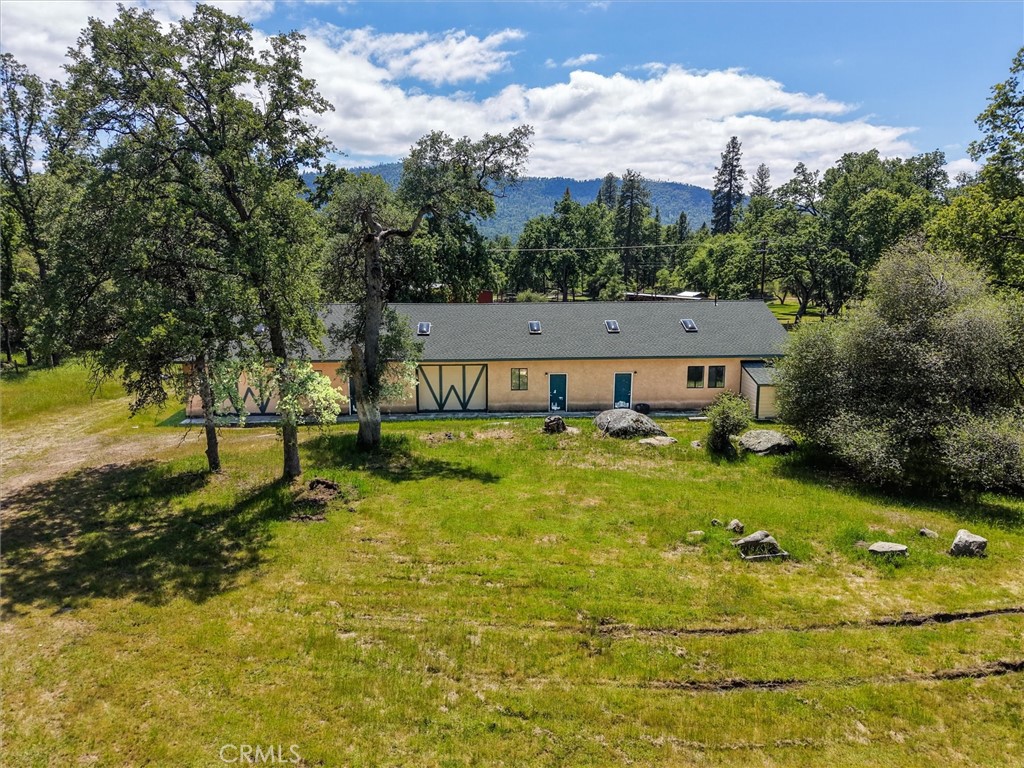 51300 Road 426, Oakhurst, CA 93644