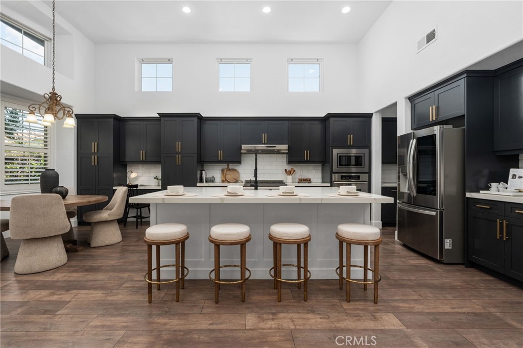 4133 Morro Bay, Clovis, CA 93619