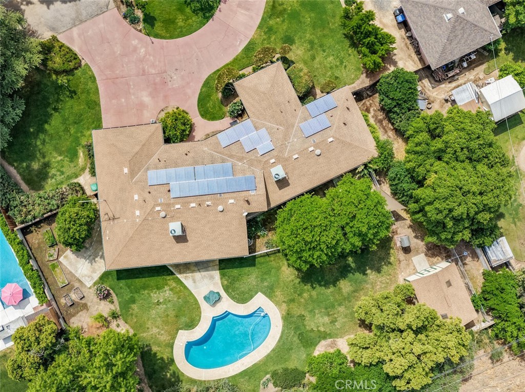5767 E Park Circle, Fresno, CA 93727