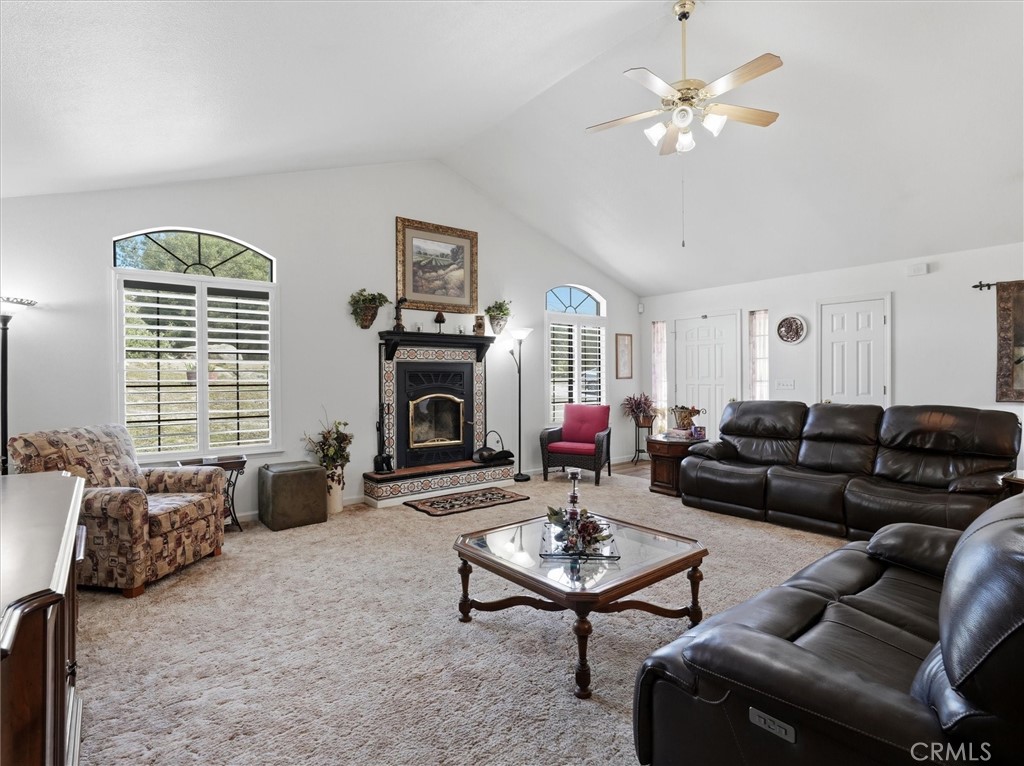 42704 Deep Forest, Coarsegold, CA 93614