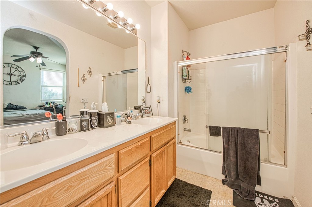 4605 W Javier, Fresno, CA 93722