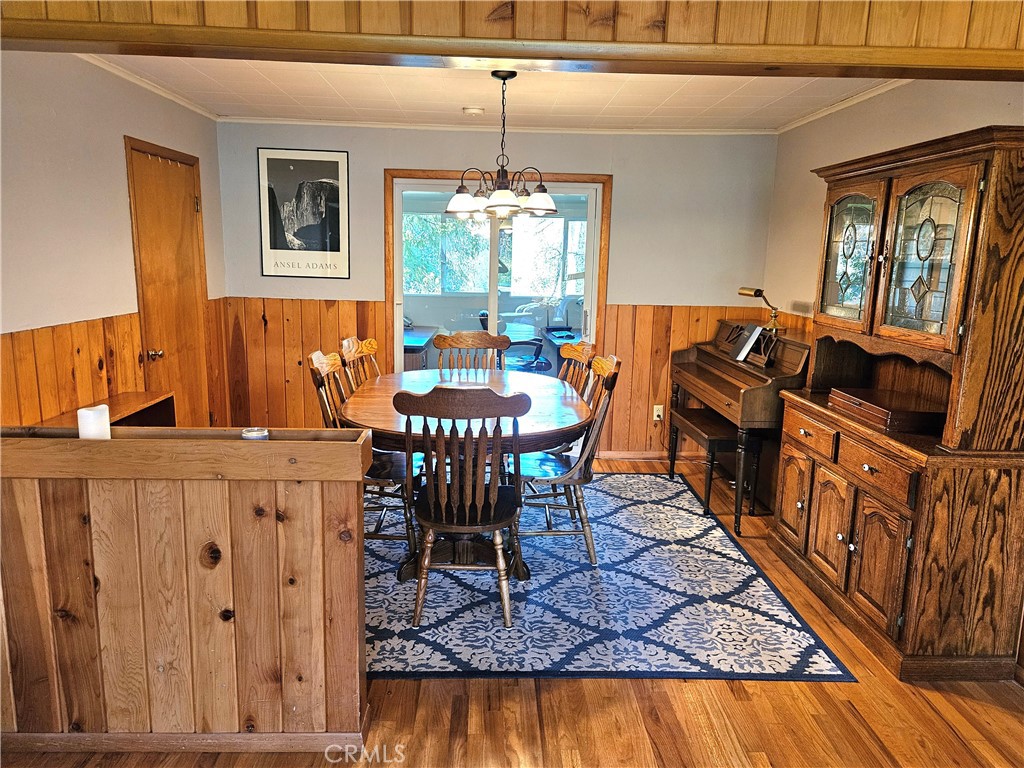 45695 Lauri Lane, Oakhurst, CA 93644