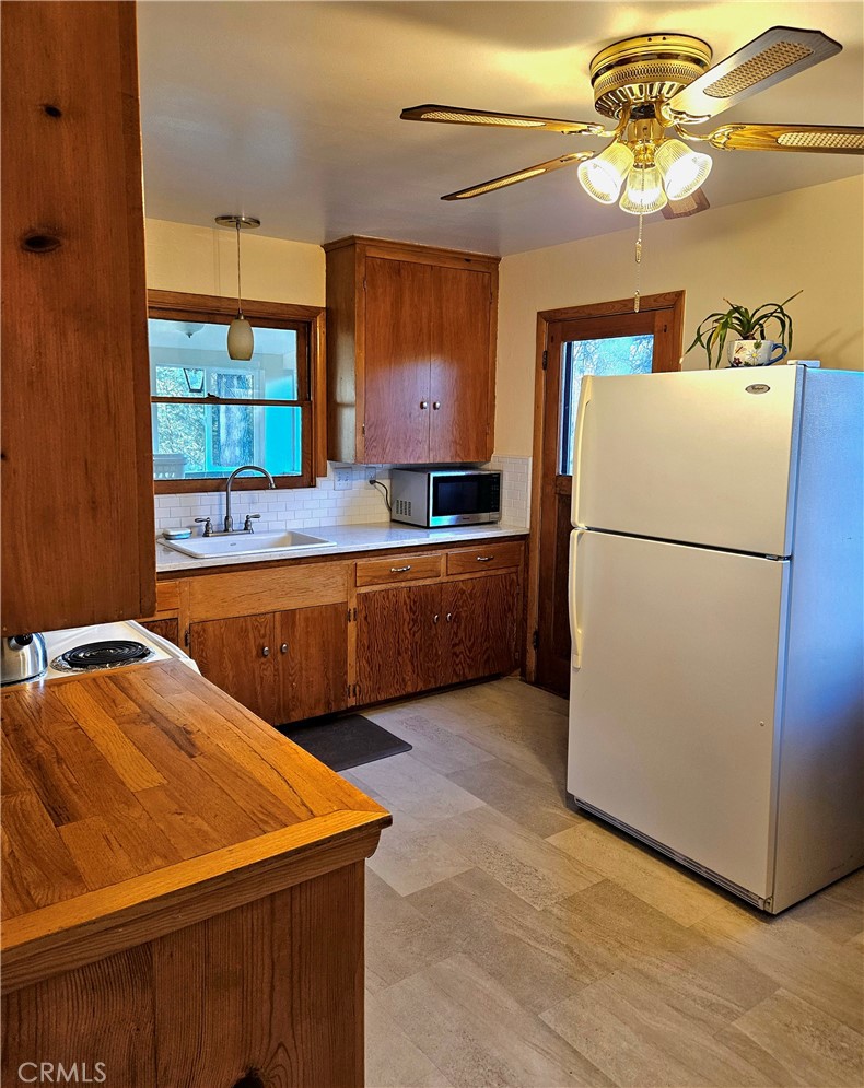 45695 Lauri Lane, Oakhurst, CA 93644