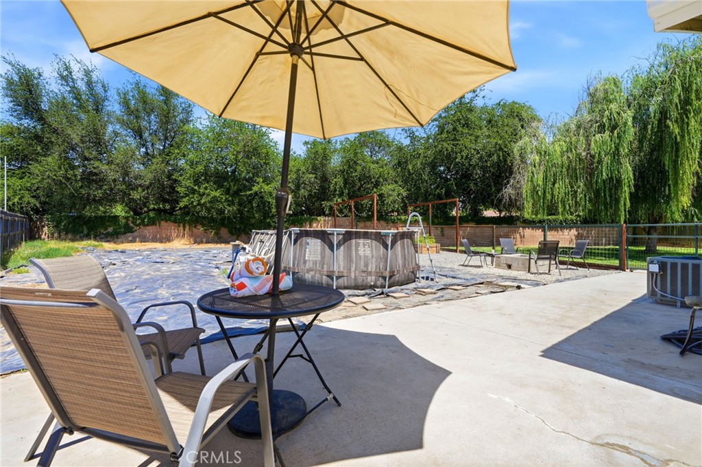 2258 Kirch Flat Ave, Tulare, CA 93274