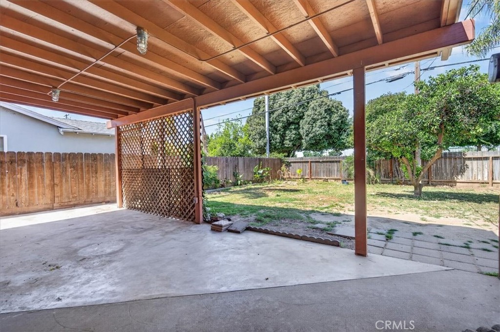 1604 S Sierra Vista, Fresno, CA 93702