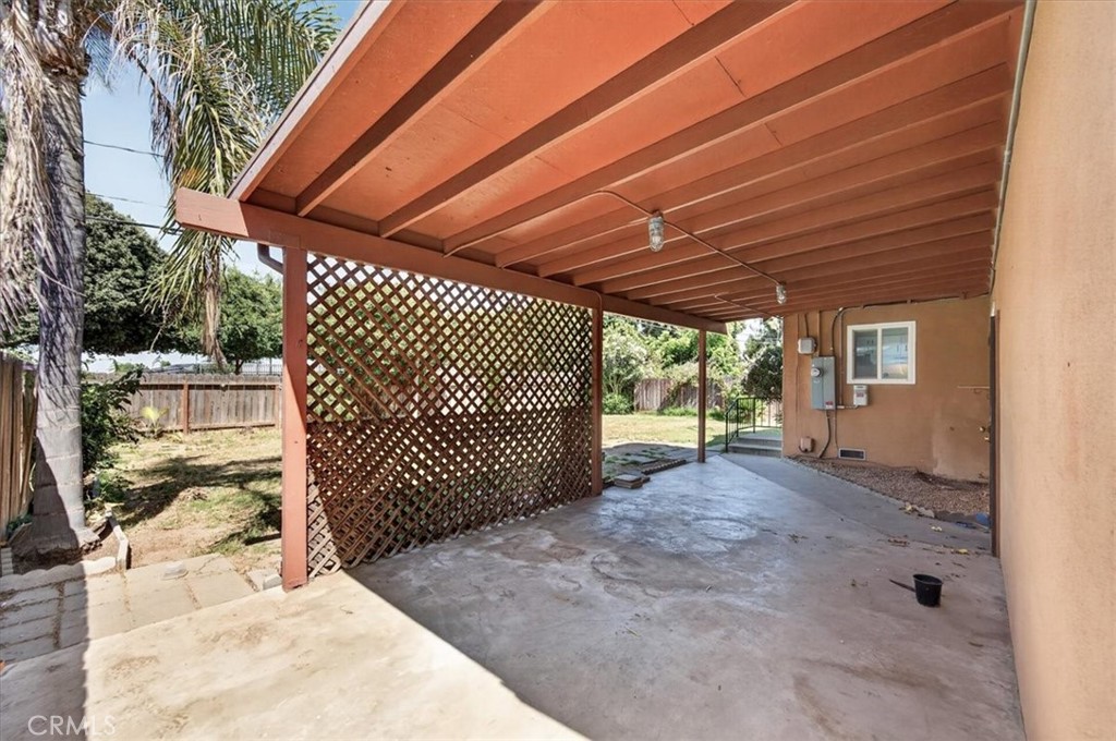 1604 S Sierra Vista, Fresno, CA 93702