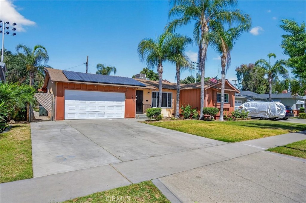 1604 S Sierra Vista, Fresno, CA 93702