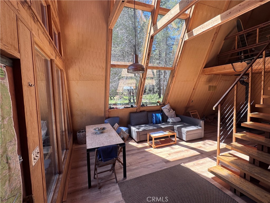 10 Beasore Rd, Bass Lake, CA 93604