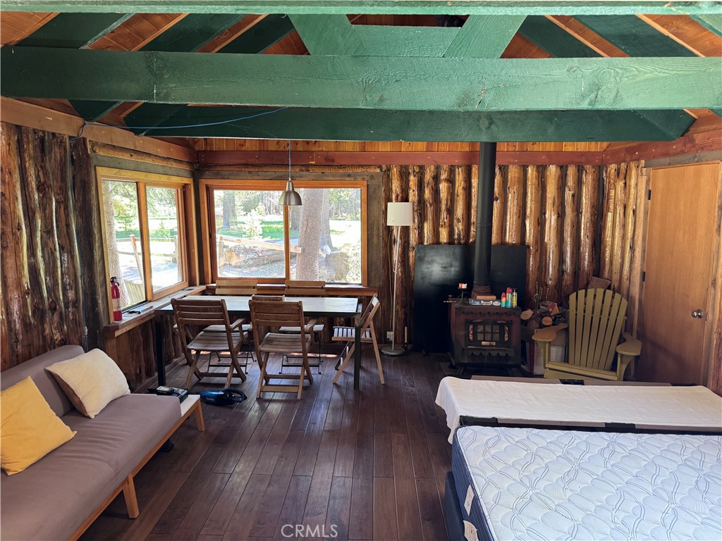 10 Beasore Rd, Bass Lake, CA 93604
