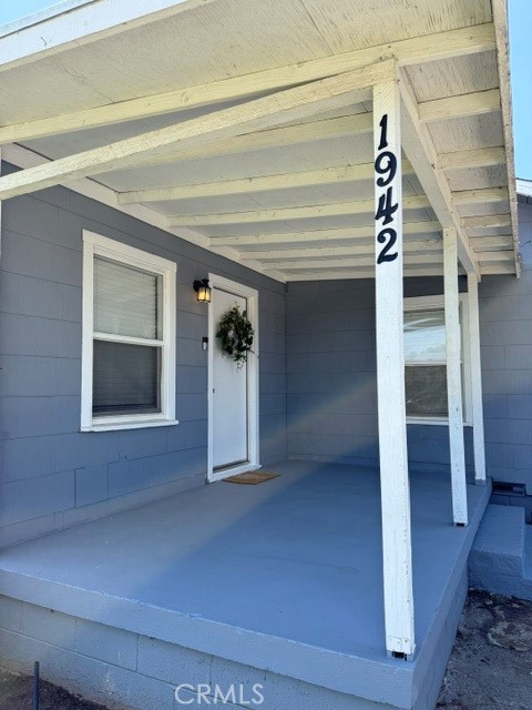 1942 E Olive, Dinuba, CA 93618