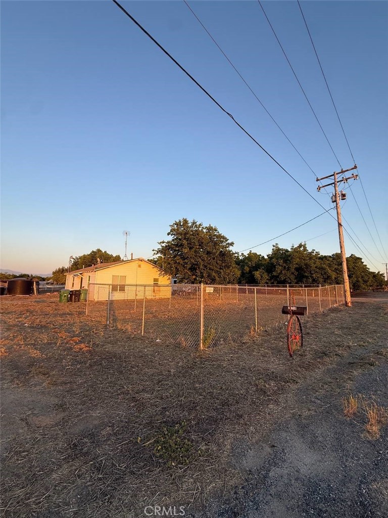 22756 Road 180, Lindsay, CA 93247