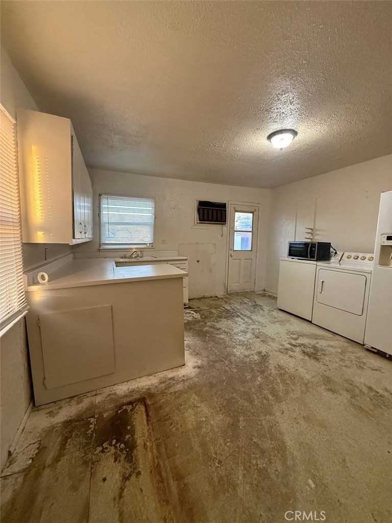 22756 Road 180, Lindsay, CA 93247