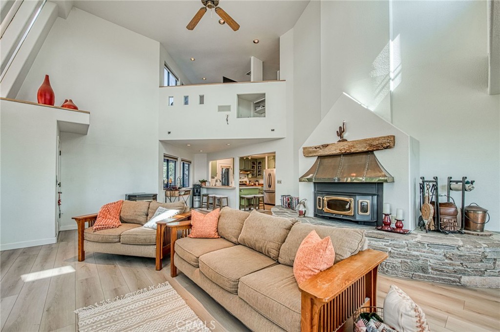 28760 S Long Hollow Ct, Coarsegold, CA 93614