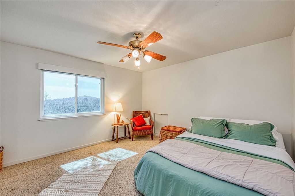 28760 S Long Hollow Ct, Coarsegold, CA 93614