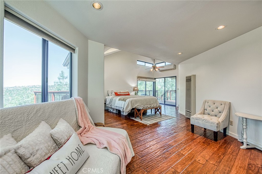 28760 S Long Hollow Ct, Coarsegold, CA 93614