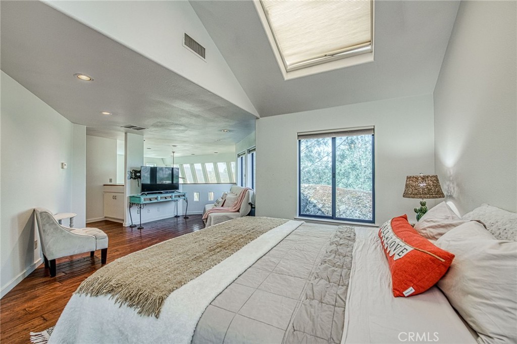 28760 S Long Hollow Ct, Coarsegold, CA 93614