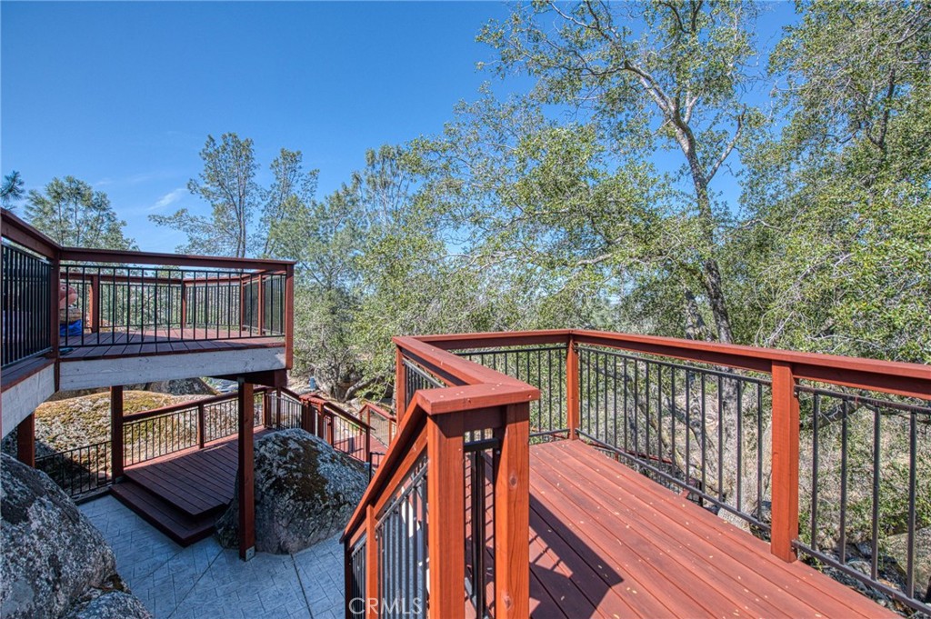 28760 S Long Hollow Ct, Coarsegold, CA 93614