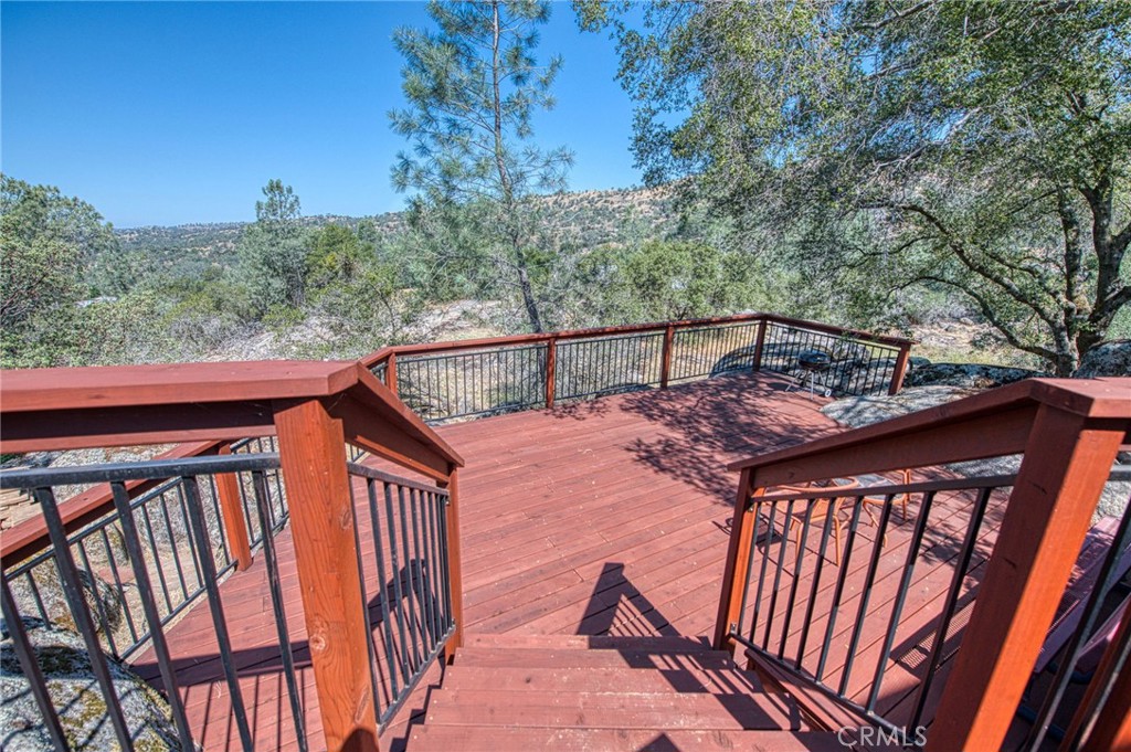 28760 S Long Hollow Ct, Coarsegold, CA 93614