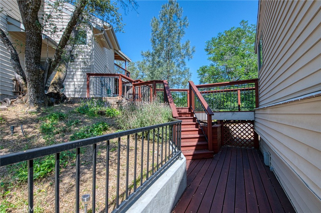 28760 S Long Hollow Ct, Coarsegold, CA 93614