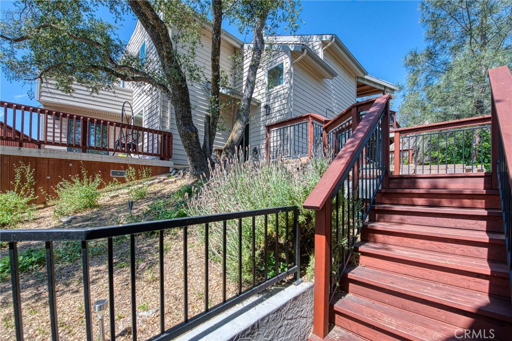 28760 S Long Hollow Ct, Coarsegold, CA 93614
