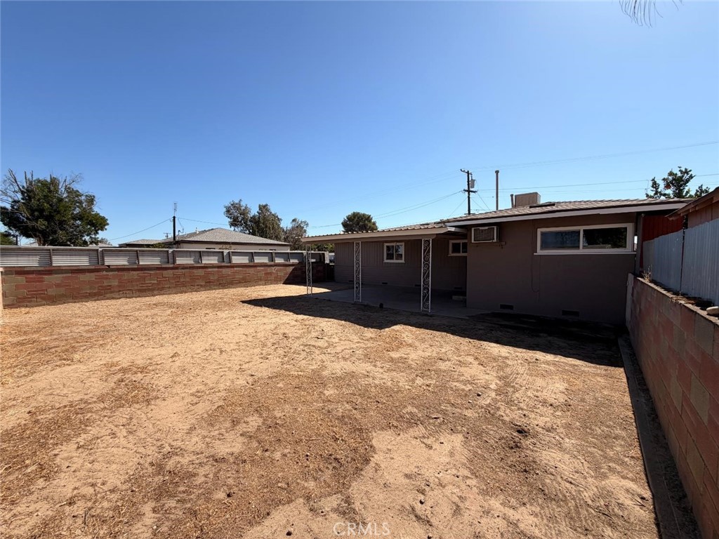 21225 S Feland, Riverdale, CA 93656